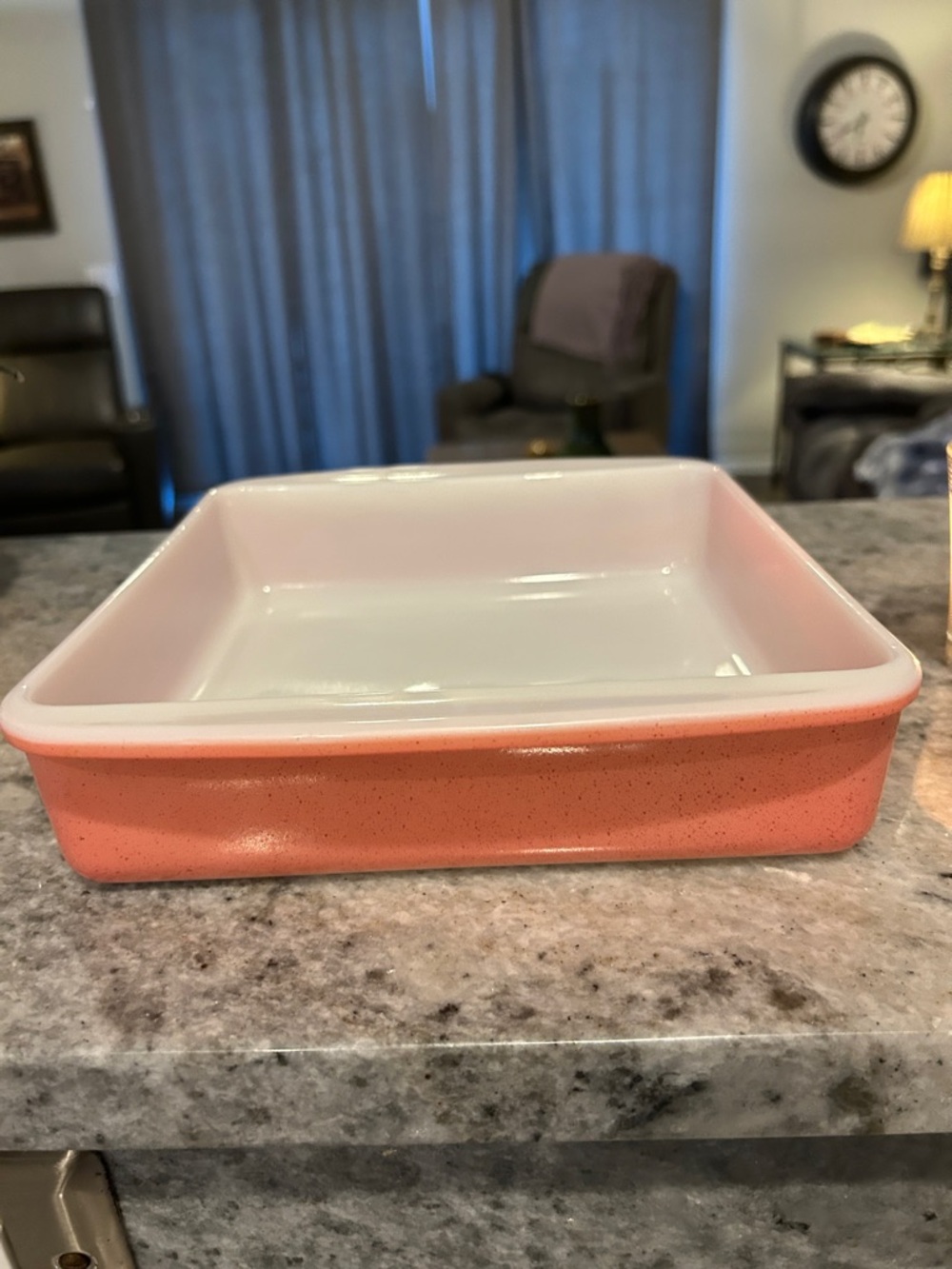 Vintage Pyrex - Picture 8 of 10